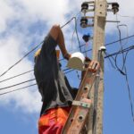 Ligações clandestinas: Equatorial Maranhão alerta sobre os riscos de intervenções na rede elétrica